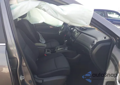 2018 Nissan Rogue Sv z USA, uszkodzony, nr VIN JN8AT2MV8JW305018